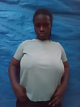 Sassy_boobs21 Adlı Modelin Canlı XXX Sohbeti
