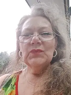 Snezhana Live XXX Chat