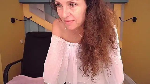 EllaLong – Live XXX-chat