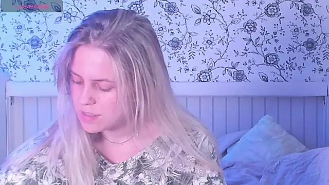 AngelAntyn Live XXX chat