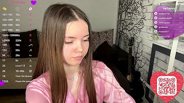 Živý XXX chat ElmiraDabato