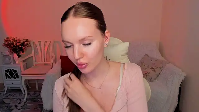 MishkaMe Adlı Modelin Canlı XXX Sohbeti