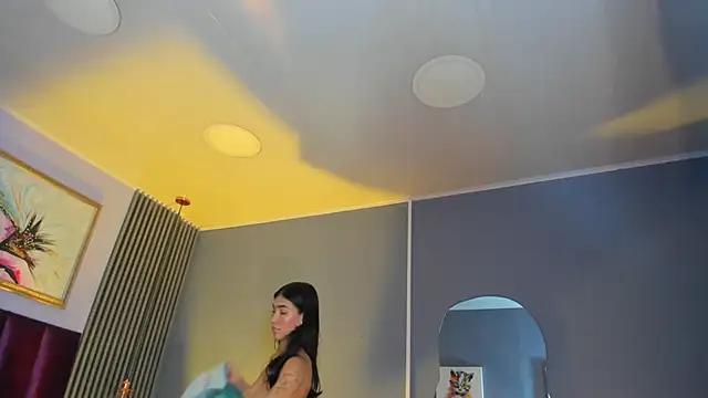 دردشة LauraAristizabal الجنسية المباشرة