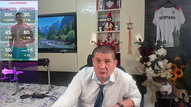 SpartacusDaddy48's Live XXX Chat