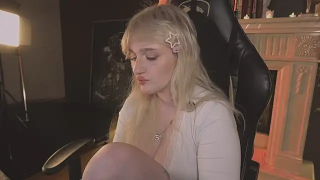 Czat XXX na żywo – ELLIEJAY