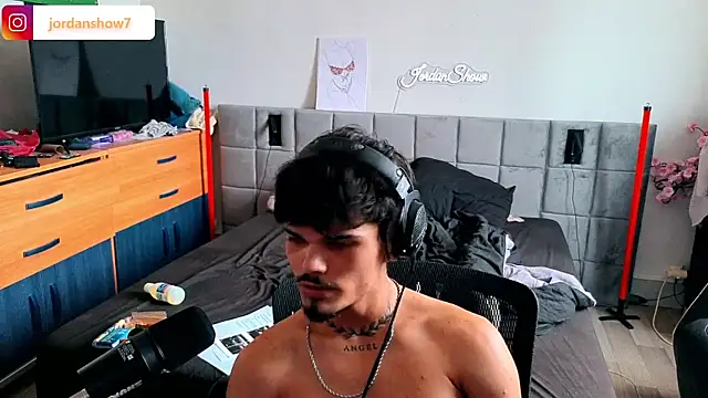 JordanShow – Naživo XXX chat