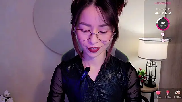 Živý XXX chat rosse_98_