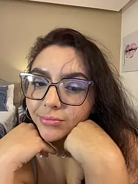 AlmaraRouge Live XXX Chat