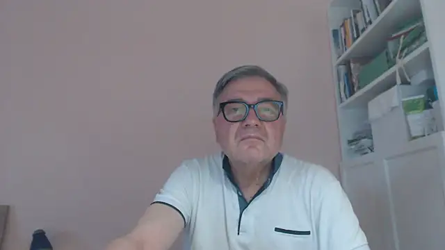 YOU6me Live XXX-Chat