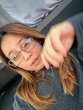 MerlyG's Webcam Show
