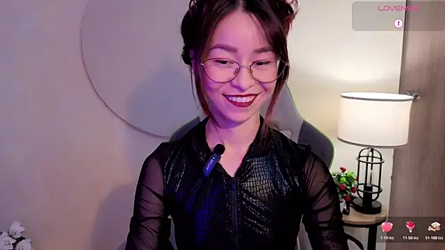 rosse_98_'s Live XXX Chat