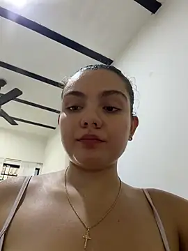 Chat +18 de Eva_stark10 ao vivo