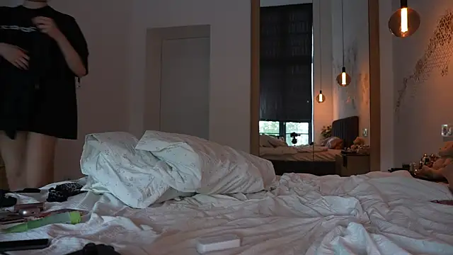 ibiddi 即時 XXX 聊天