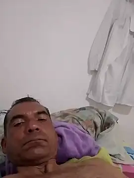 Daddy1972 Chat XXX in diretta