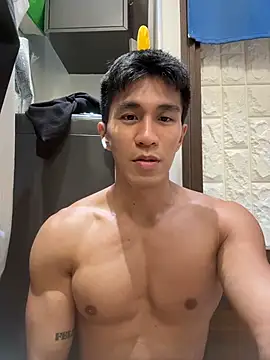 gooodboiii Show in webcam