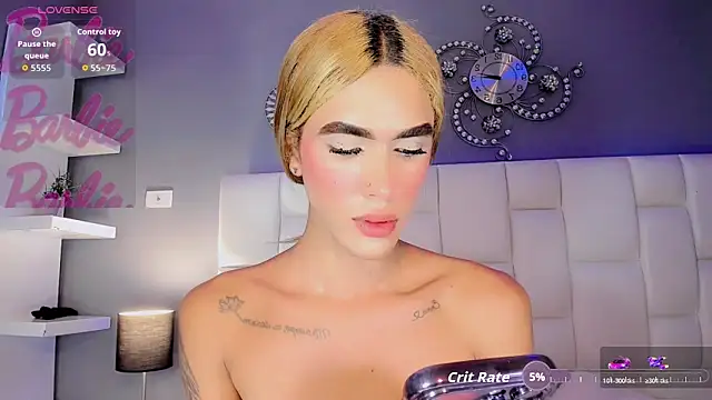 Nikol-hilton Adlı Modelin Canlı XXX Sohbeti