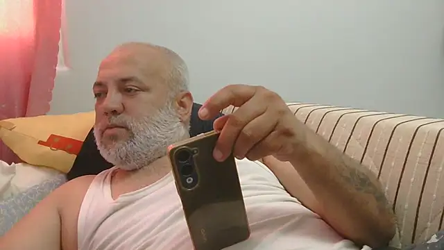 husoizmir Adlı Modelin Canlı XXX Sohbeti