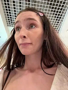 -missbehaving- Chat XXX live