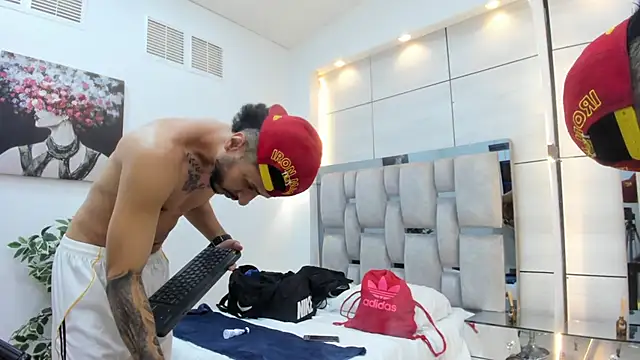 denis_winslown Live XXX chat