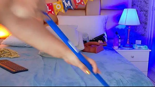 SelennaCooper Chat XXX live