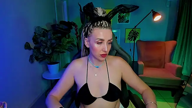 MonicaRiley – Live XXX-chat