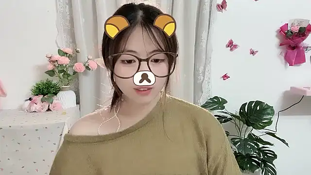 MIJ-Uwuu's Live XXX Chat