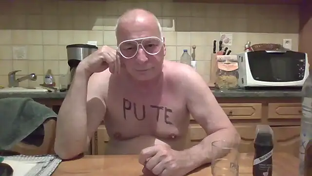 Chat XXX en directo de Helinetrav