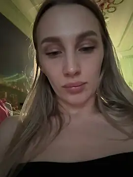 Brin20 Live XXX Chat