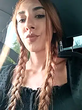 Andreea_Foxx: онлайн-секс-чат
