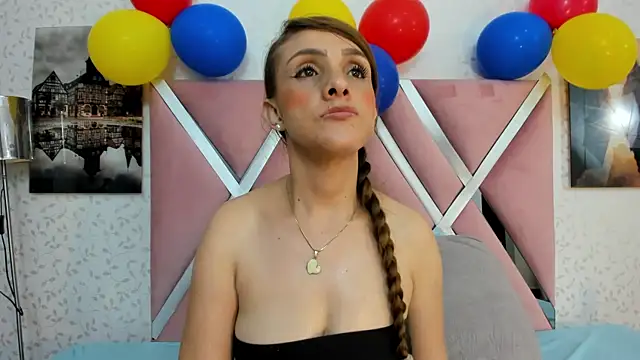 Nicoll_89 Live XXX Chat