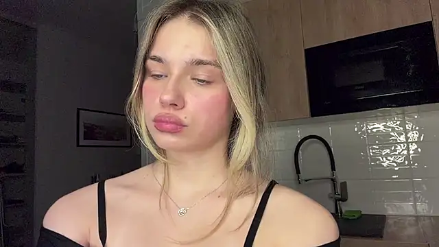 EarthaStinett Live XXX Chat