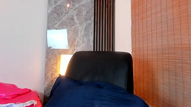 Kasandra_Leon Adlı Modelin Canlı XXX Sohbeti