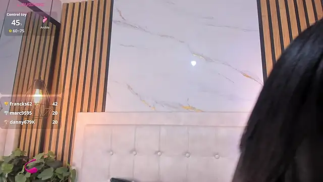 Madyson18's Live XXX Chat