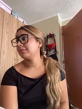 Miabonnett_'s Live XXX Chat