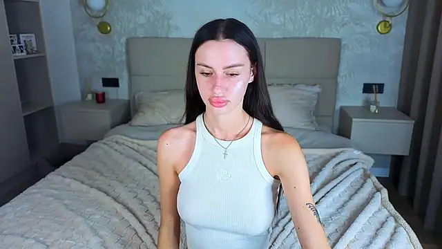 Snow_WhiteeeX Adlı Modelin Canlı XXX Sohbeti
