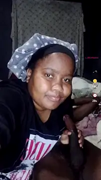Živý XXX chat ChubbyMidgetxxx19