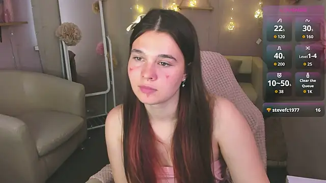 Kacey_Love Adlı Modelin Canlı XXX Sohbeti