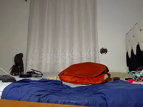 KinkQueenLove XXX чат на живо