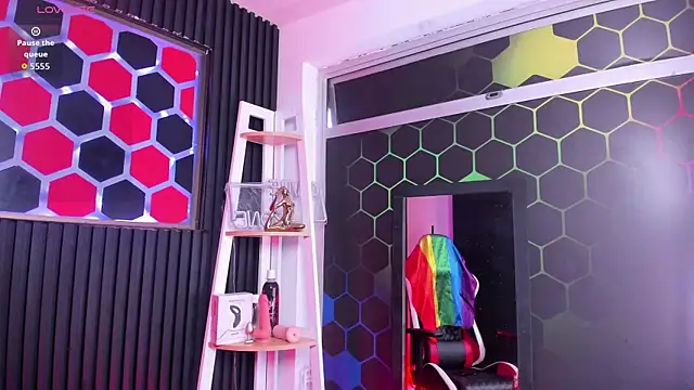 Chat +18 de Connor_Kings ao vivo