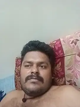 yourwellmann Live XXX chat