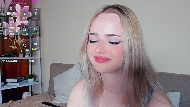 PorcelainBun Live XXX Chat