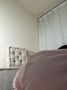 MiraXS Chat XXX live