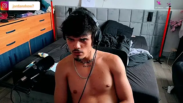 JordanShow লাইভ XXX চ্যাট
