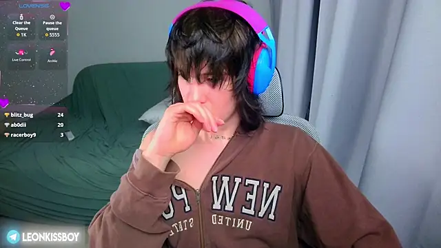 LeonBoykisser Adlı Modelin Canlı XXX Sohbeti
