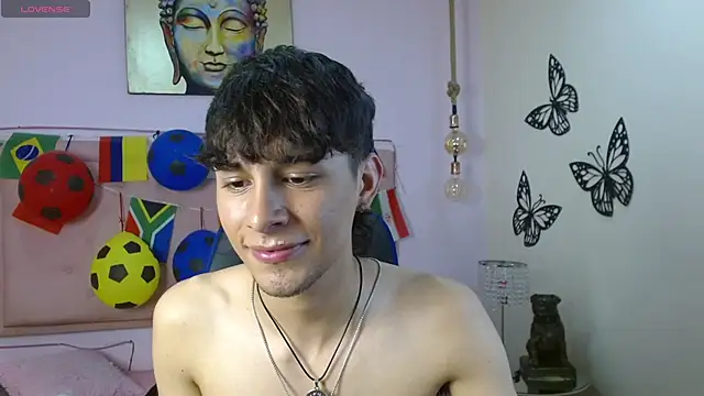 Chatroom XXX en direct de DraxBlade09