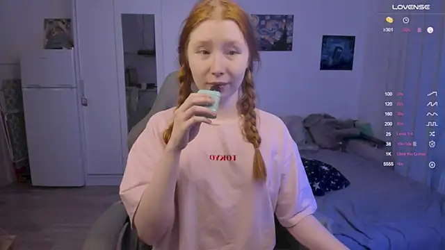 CallMeEffy1's Live XXX Chat