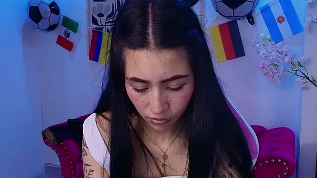 Rainy_doll Live XXX Chat