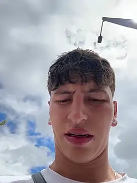 ARON_LUXX Live XXX-chat