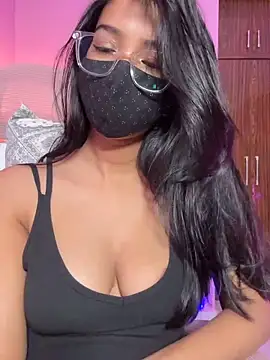 Chat XXX en directo de Neha18
