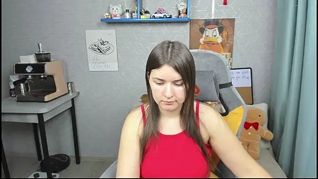 LineraPitts XXX чат на живо